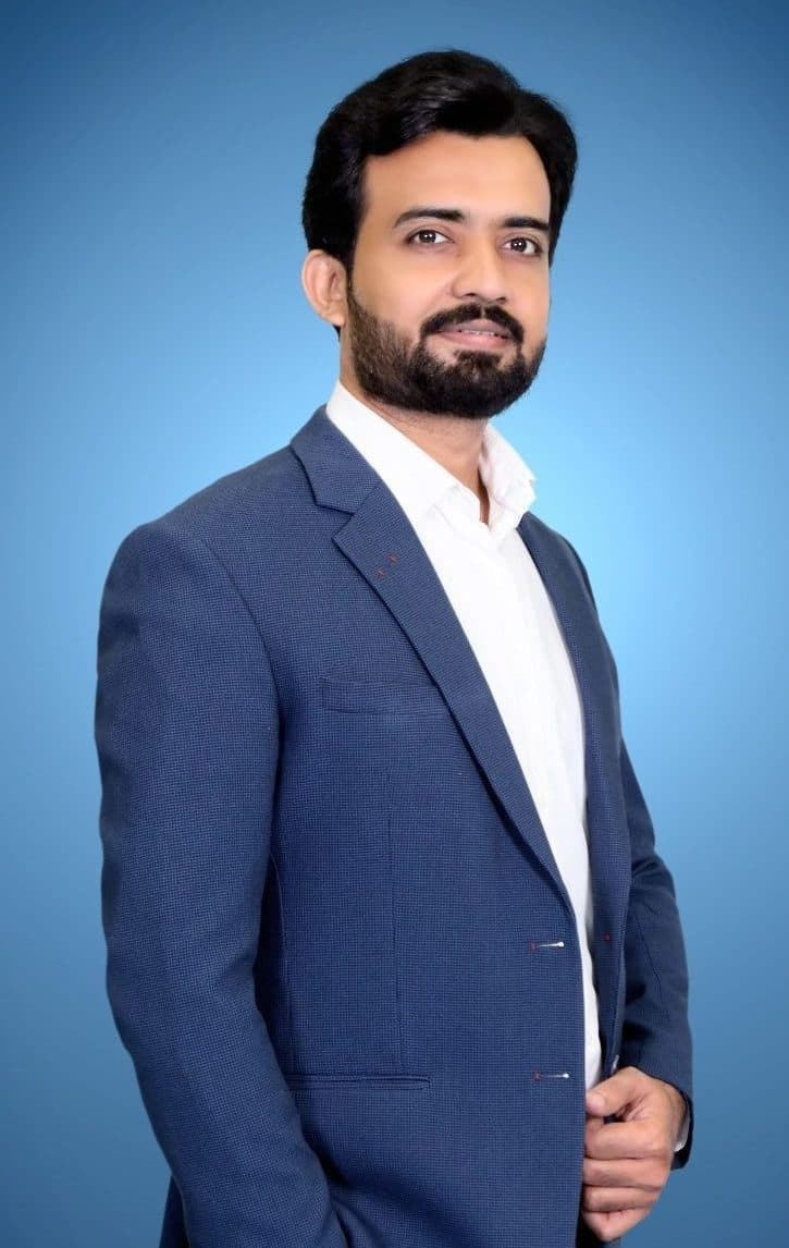 Shoaib Ahmed Khan - Director Finance 2 (1)